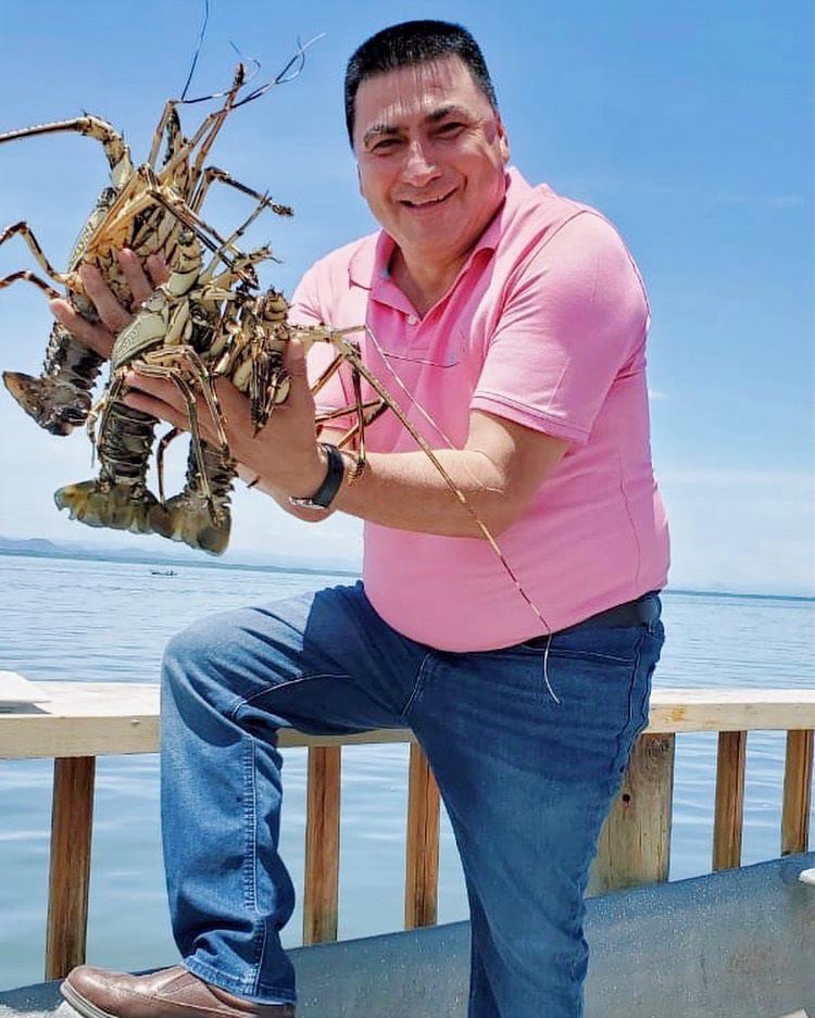 Don Mario Osorto - Fundador de Amanecer Marino